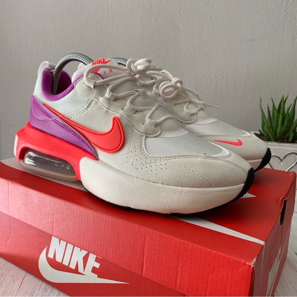 Nike Air Max - Picture 4 of 10